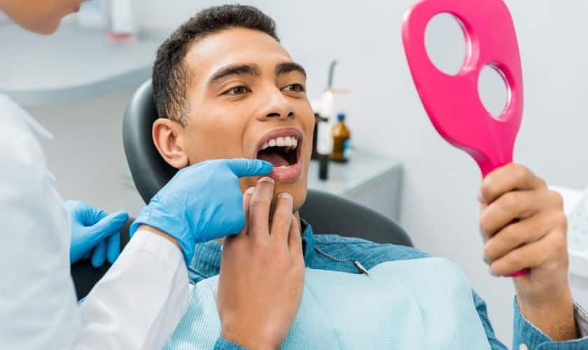 After-tooth-is-extracted-what-happens